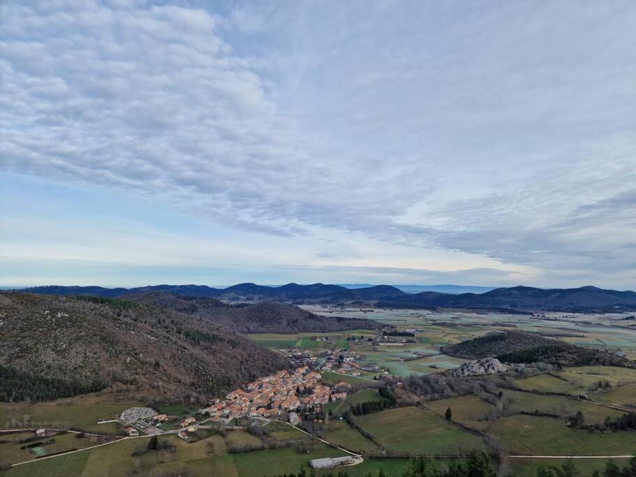 Gite L'Enclos O Rendez-Vous Roquefeuil-Pays De Sault- Avec Jardin Extérieur photo