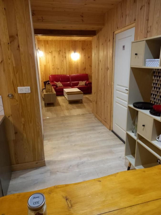 Gite L'Enclos O Rendez-Vous Roquefeuil-Pays De Sault- Avec Jardin Extérieur photo