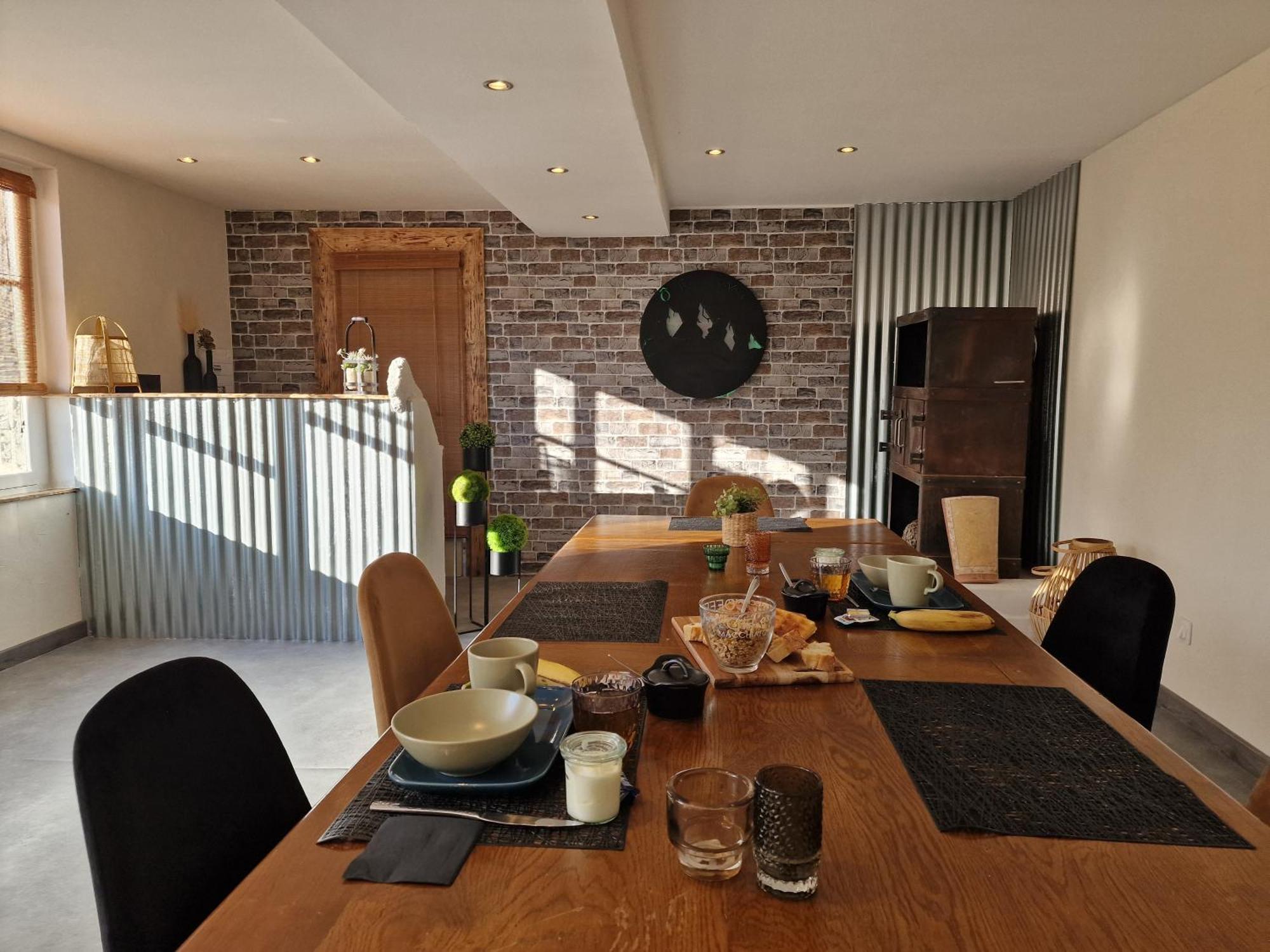 Gite L'Enclos O Rendez-Vous Roquefeuil-Pays De Sault- Avec Jardin Extérieur photo